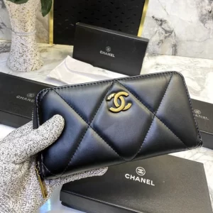 Diamond Quilted Long Black Wallet